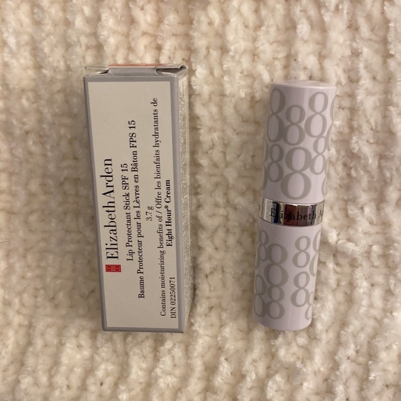 NEW Elizabeth Arden clear & red pouch gift set - includes 1 Lipstick & 1 lotion - Picture 3 of 6